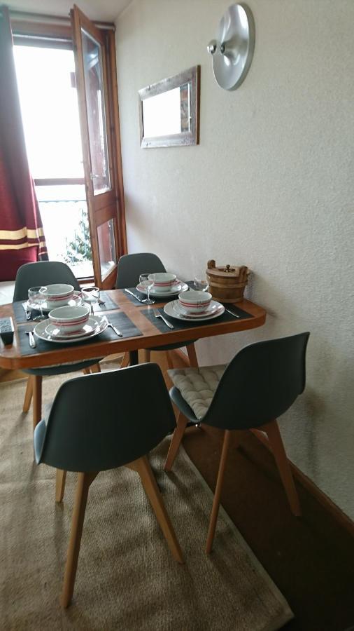 St Maurice Les Arcs 1800: Panoramic Mountain Retreat *
